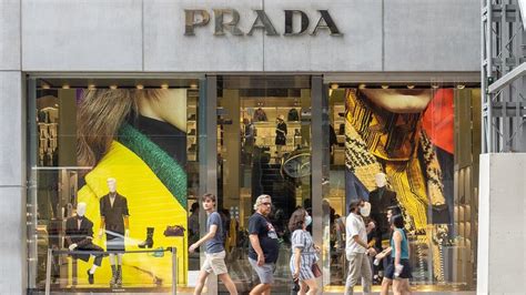 prada profumi analisi del settore|Prada Group: ecco com’è composto l’azionariato .